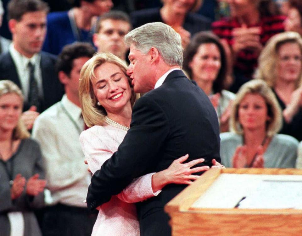 Los momentos más dulces de Hillary y Bill Clinton