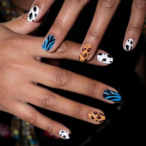 <p>Alicia Torello Instagram</p> Animal print nails by Alicia Torello