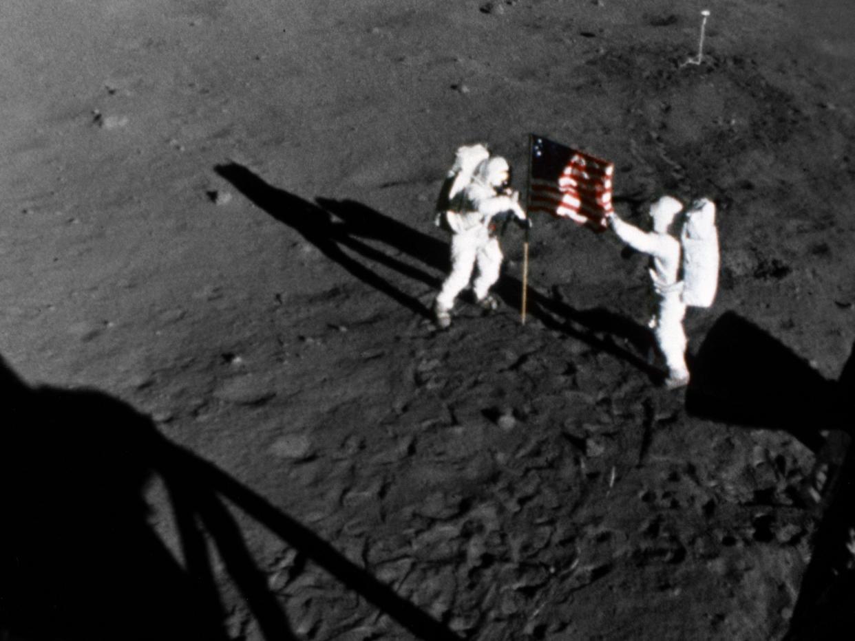 Planting the flag on the moon 
