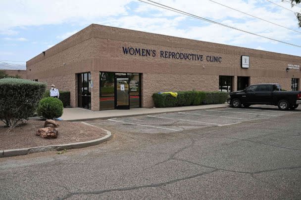 PHOTO: The exterior of the Women's Reproductive Clinic, which provides legal medication abortion services, in Santa Teresa, New Mexico, June 15, 2022. (Robyn Beck/AFP via Getty Images)