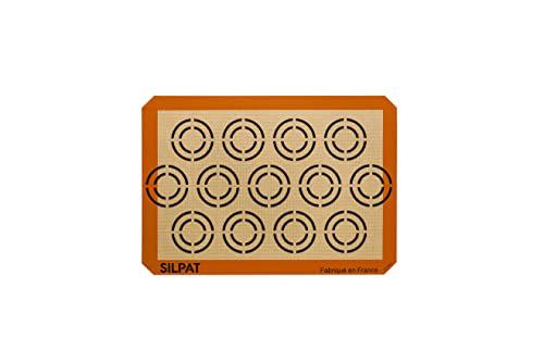 9) Non-Stick Silicone Baking Mat