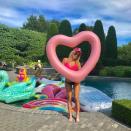 <p>The first daughter certainly had her choice of pool floats — there are about 10 — but she chose love. May it catch on in her circle. (Photo: <a rel="nofollow noopener" href="https://www.instagram.com/p/BXq2peWge7P/?hl=en&taken-by=tiffanytrump" target="_blank" data-ylk="slk:Tiffany Trump via Instgram;elm:context_link;itc:0;sec:content-canvas" class="link ">Tiffany Trump via Instgram</a>)<br><br></p>