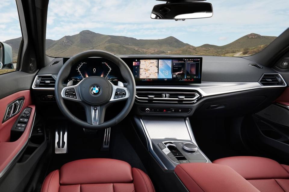 P90462540_highRes_the-new-bmw-3-series.jpg