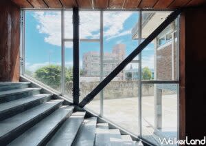 大面積玻璃窗樓梯 | “N24 Taipei Ark” featuring a spiral staircase and glass windows. (Courtesy of Department of Economic Development, Taipei City Government/Taipei Walker)