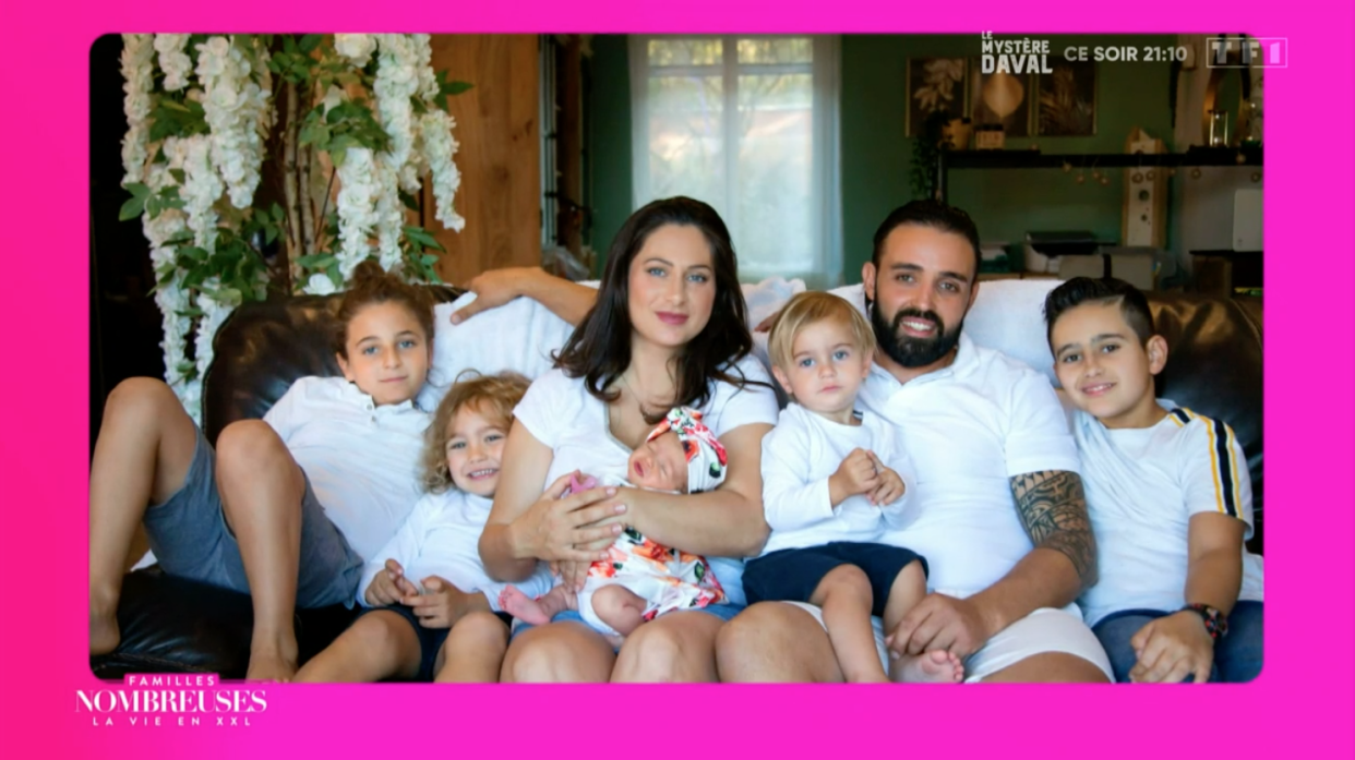 La séance photo des Pavoni fait débat