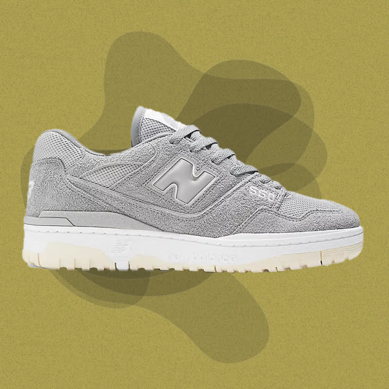 <p>Courtesy of New Balance</p><p>The chunky-soled New Balance 550 is perhaps more on-trend than ever, and its throwback design is ready to be paired with joggers or even <a href="http://mensjournal.com/style/best-khaki-pants-men" rel="nofollow noopener" target="_blank" data-ylk="slk:tan chinos;elm:context_link;itc:0;sec:content-canvas" class="link ">tan chinos</a>. This type of sneaker rivals a Nike Air Force 1 with its court-inspired silhouette but boasts the comfort technology that made New Balance a household name.</p><p>[$120; <a href="https://go.skimresources.com?id=106246X1712071&xs=1&xcust=mj-bestmenssneakers-jzavaleta-0923-update&url=https%3A%2F%2Fwww.newbalance.com%2Fpd%2F550%2FBB550V1-43709.html%3F" rel="noopener" target="_blank" data-ylk="slk:newbalance.com;elm:context_link;itc:0;sec:content-canvas" class="link ">newbalance.com</a>]</p>