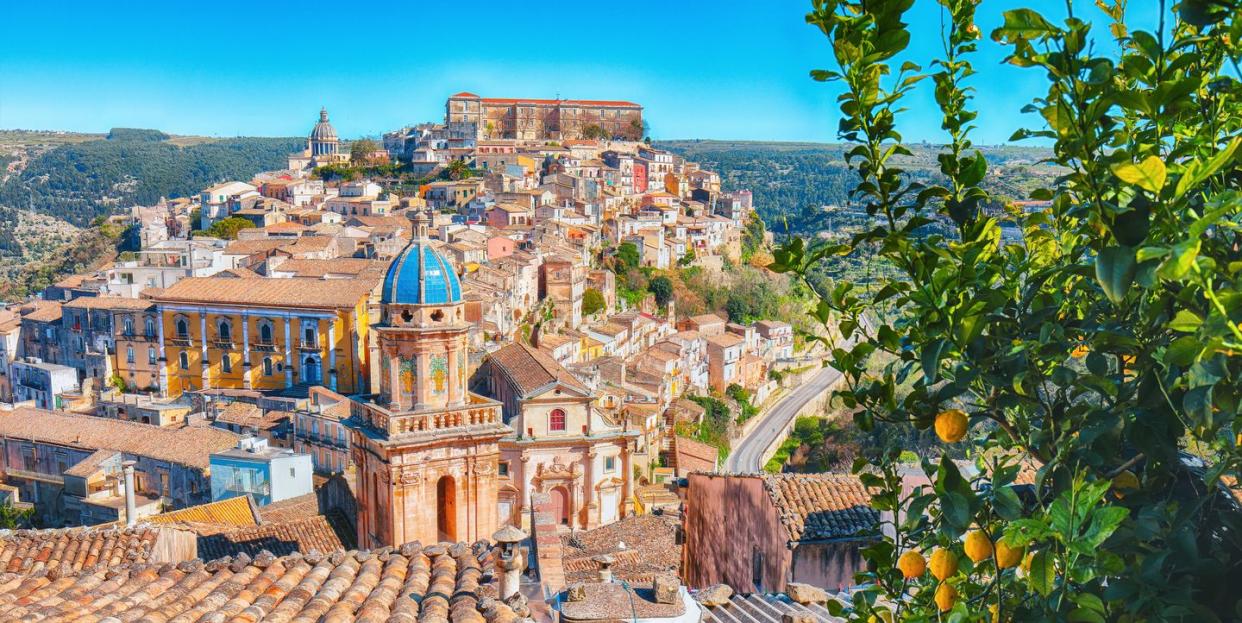 sunrise at the old baroque town of ragusa ibla in sicily historic center called ibla builded in late baroque style ragusa, sicily, italy, europe