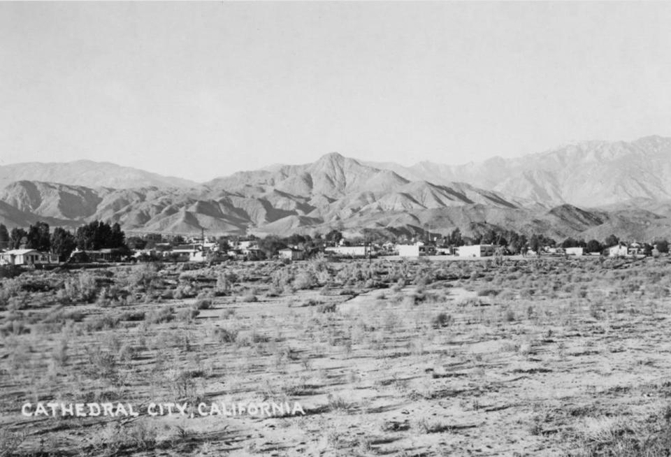 A view of Cathedral City circa 1940.