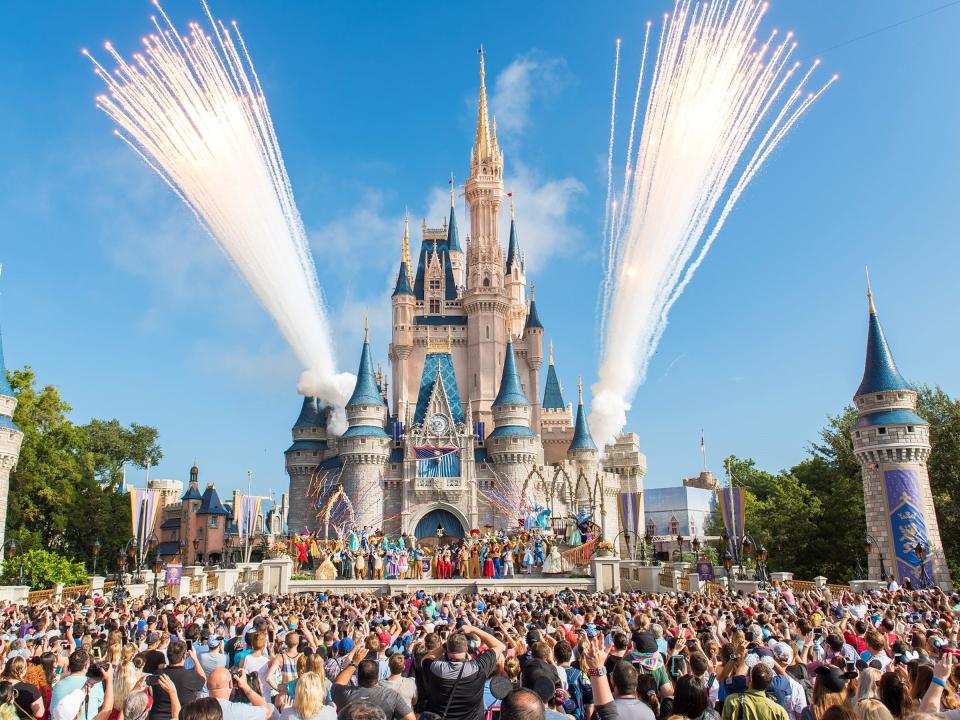 Walt Disney World Resort Celebrates 45th Anniversary to Colorful Fanfare