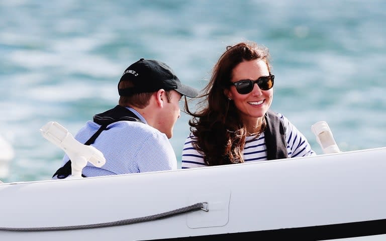 Kate Middleton and Prince William boat race