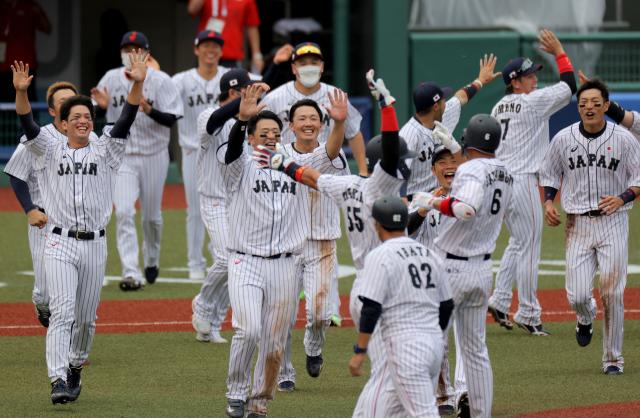 Mexico Makes Its Olympic Baseball Debut Against the Dominican