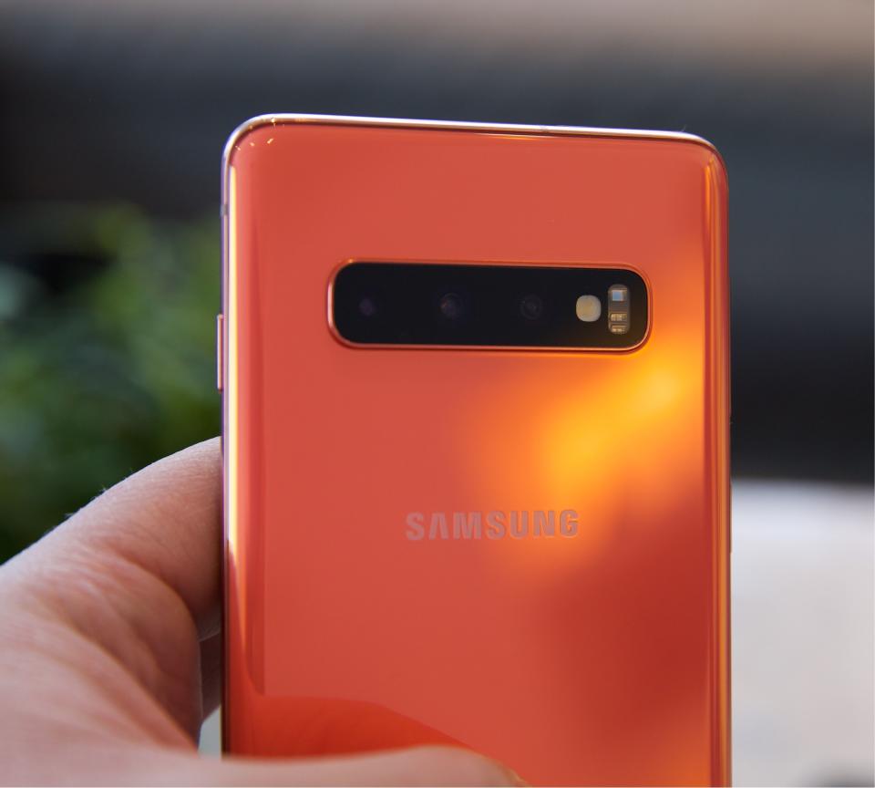 Samsung's new Galaxy S10 and Galaxy S10 Plus have three rear cameras. (image: Daniel Howley)