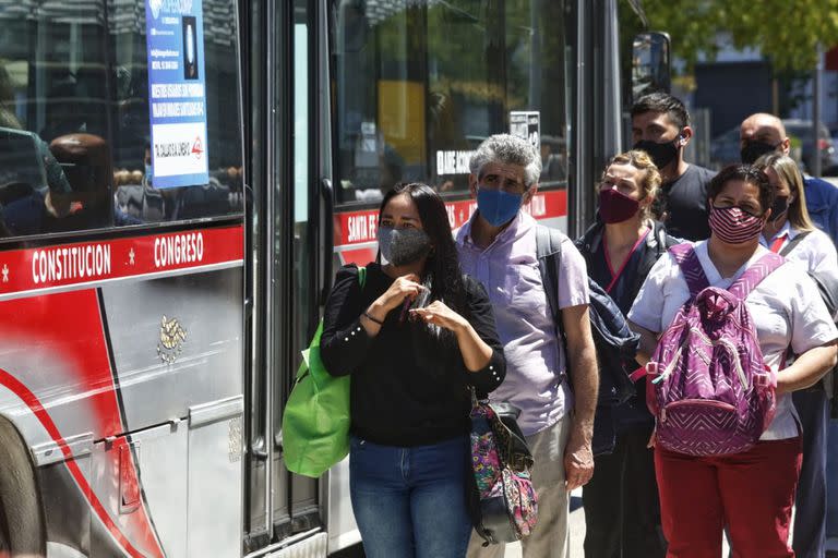 Uso del transporte público en la ciudad de Buenos Aires, el 5 de noviembre de 2020