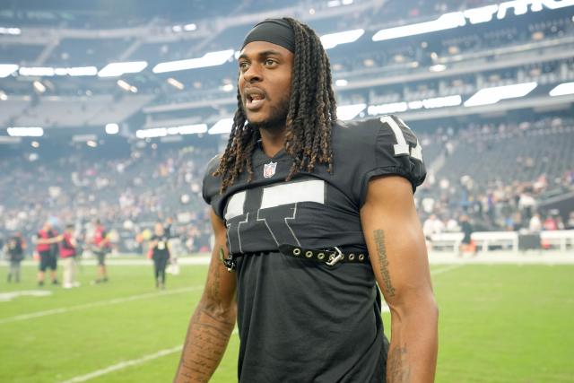 Davante Adams says he joined Raiders to win Super Bowl, not to 'be cute and  hang out with' Derek Carr