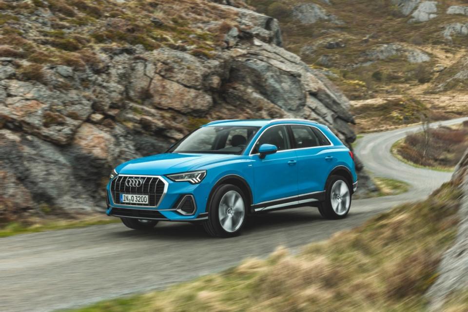 audi-q3