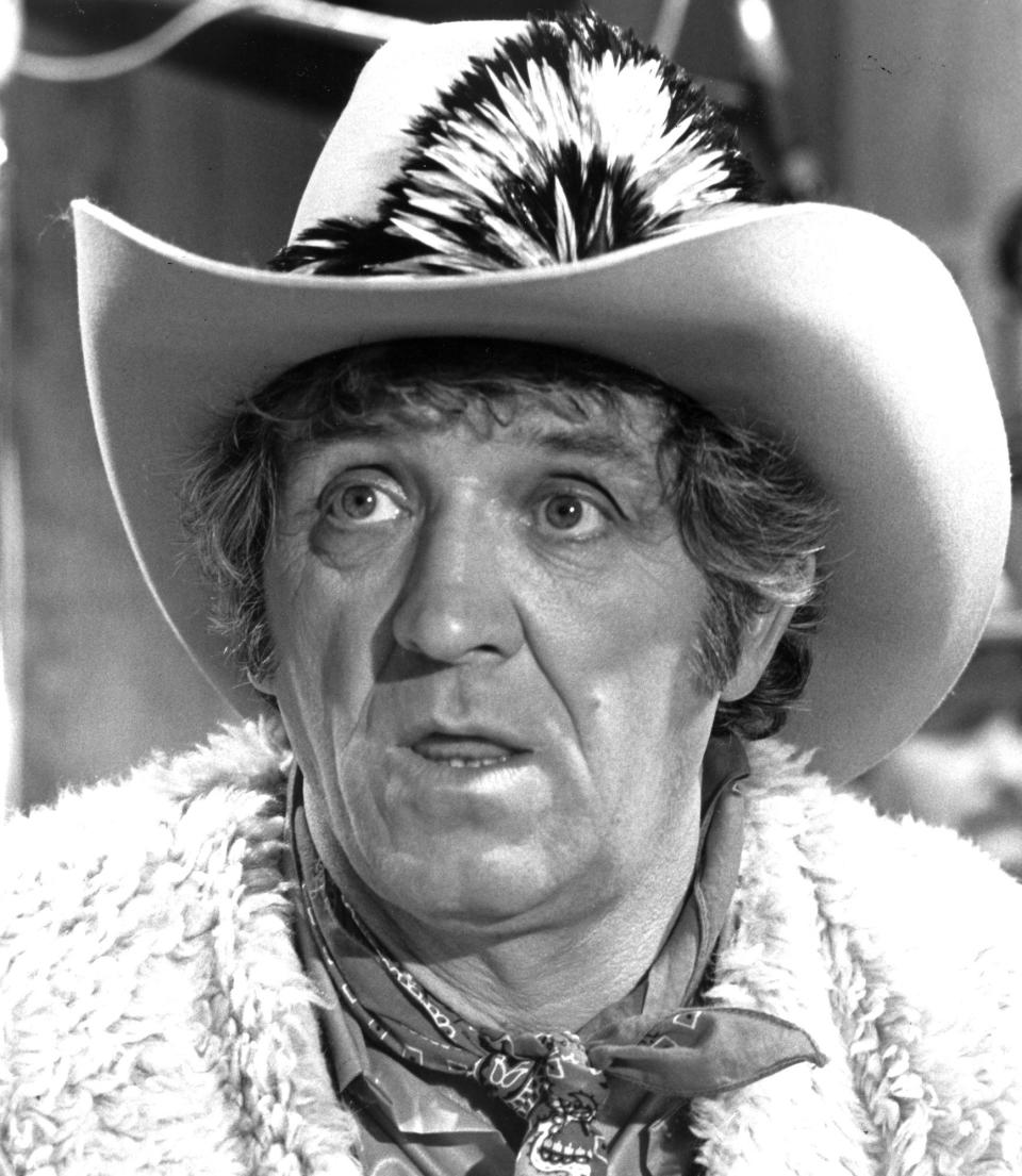 George Lindsey, seen here in character as Goober Pyle on "The Andy Griffith Show" in 1982,<a href="http://www.huffingtonpost.com/2012/05/06/george-lindsey-dead-andy-griffith-show-goober-pyle-dies-83_n_1490083.html"> died early Sunday, May 6, 2012.</a> He was 83.