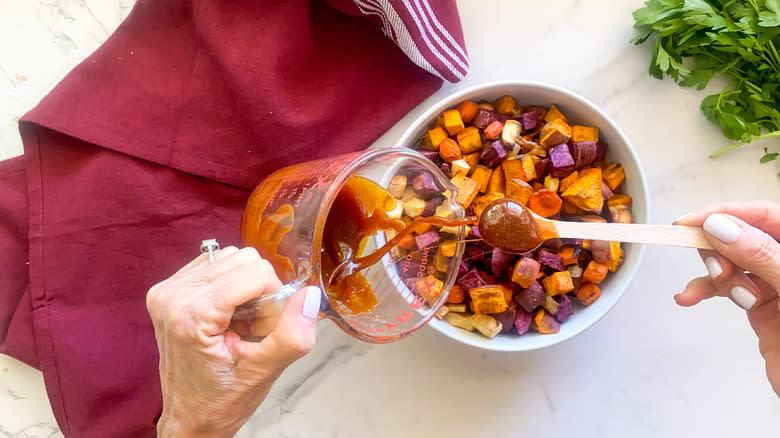 adding glaze to vegetables