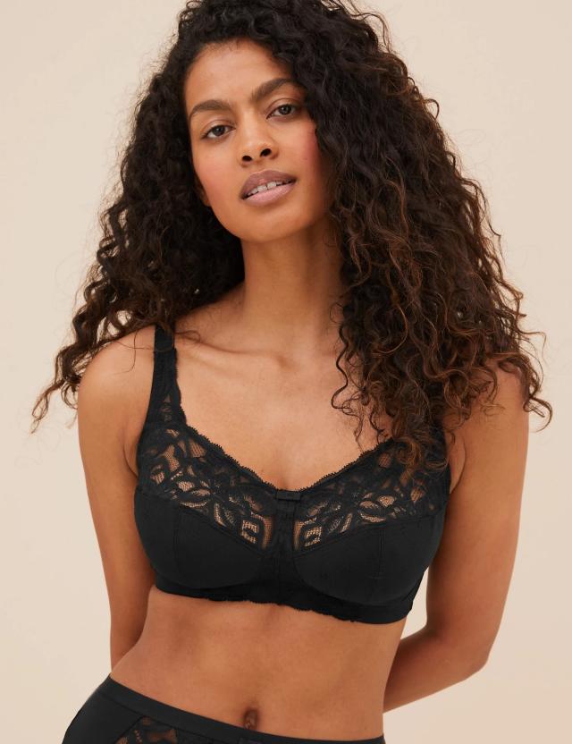 Marks and Spencer's 'sweat-proof' £28 bra 'doesn't rub' and gives 'ultimate  support' - Manchester Evening News
