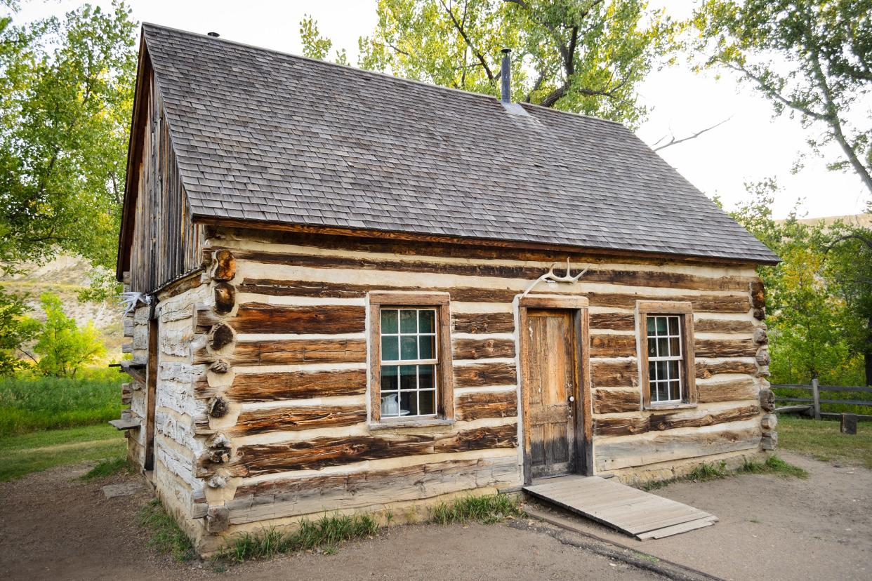 Maltese Cross Cabin, Medora, ND