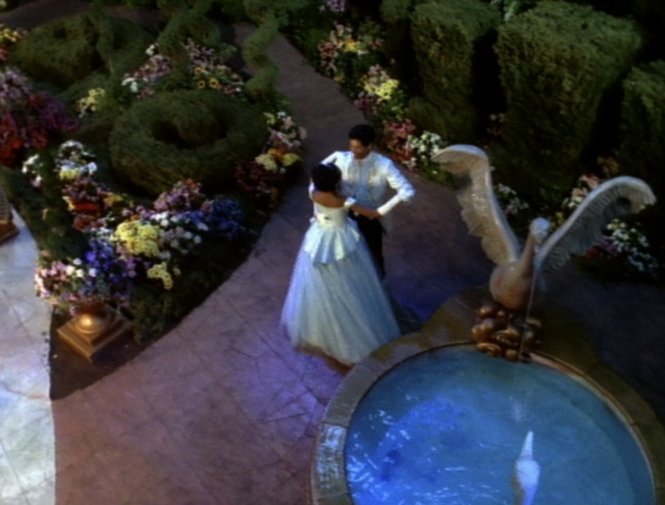 Screenshot from "Cinderella"