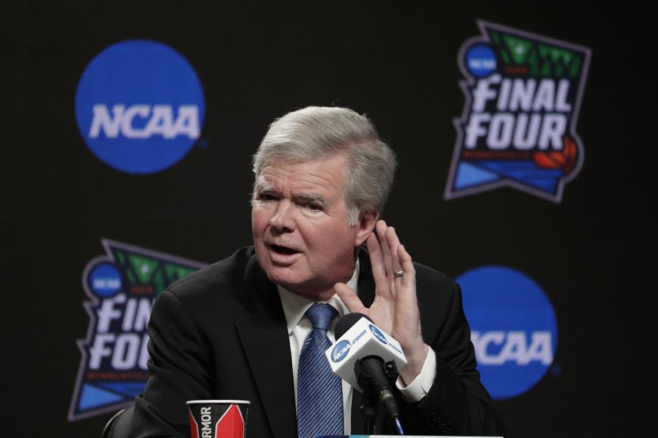 NCAA President Mark Emmert answers questions at a news conference at the Final Four college basketball tournament, Thursday, April 4, 2019, in Minneapolis. (AP Photo/Matt York)