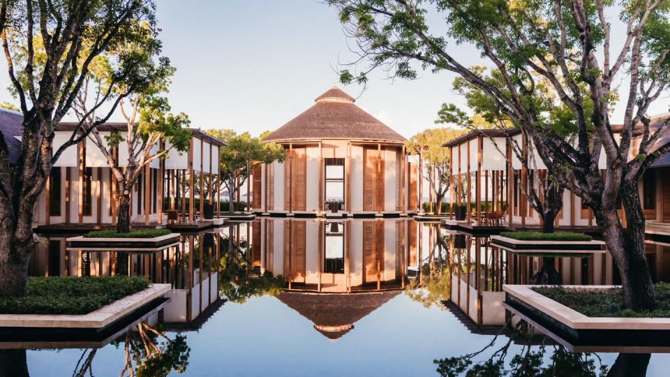 amanyara, turks caicos, main entrance pavilion