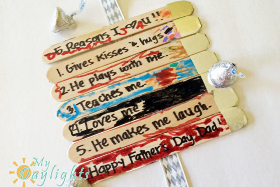 <p>Your Everyday Family</p><p><a href="https://youreverydayfamily.com/fathers-day-popsicle-stick-card/" rel="nofollow noopener" target="_blank" data-ylk="slk:Your Everyday Family;elm:context_link;itc:0;sec:content-canvas" class="link ">Your Everyday Family</a> has found the perfect blend of card and craft for Father’s Day! Let the big guy in your life know how much you love him with this easy Father's Daycraft card for preschoolers and kids of all ages.</p>