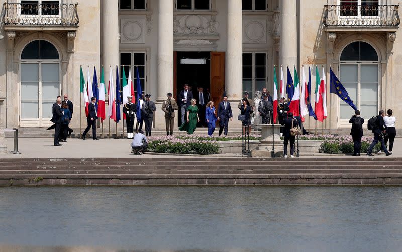 Italian Prime Minister Giorgia Meloni visits Warsaw