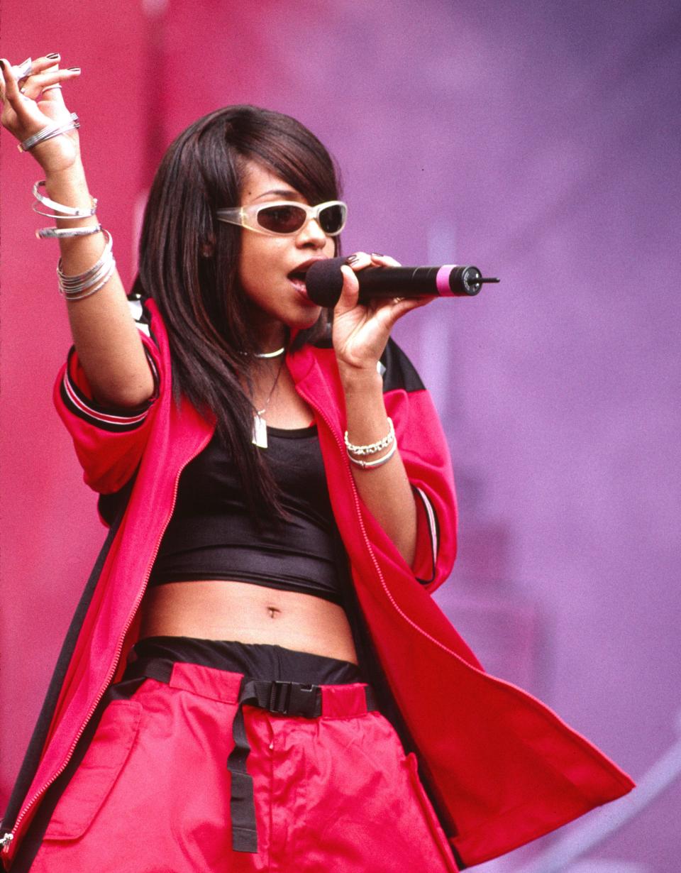 <h1 class="title">Aaliyah In Concert</h1><cite class="credit">Chris Walter/WireImage via Getty</cite>