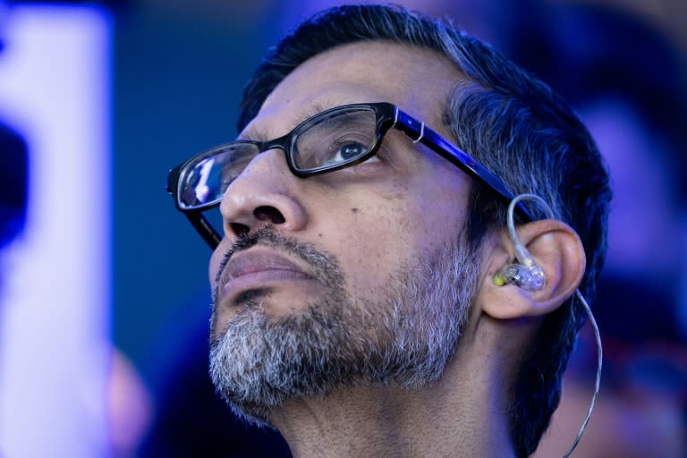 Sundar Pichai, director ejecutivo del grupo estadounidense Alphabet, inaugura el hub de inteligencia artificial de Google en París el 15 de febrero de 2024 (Alain Jocard)