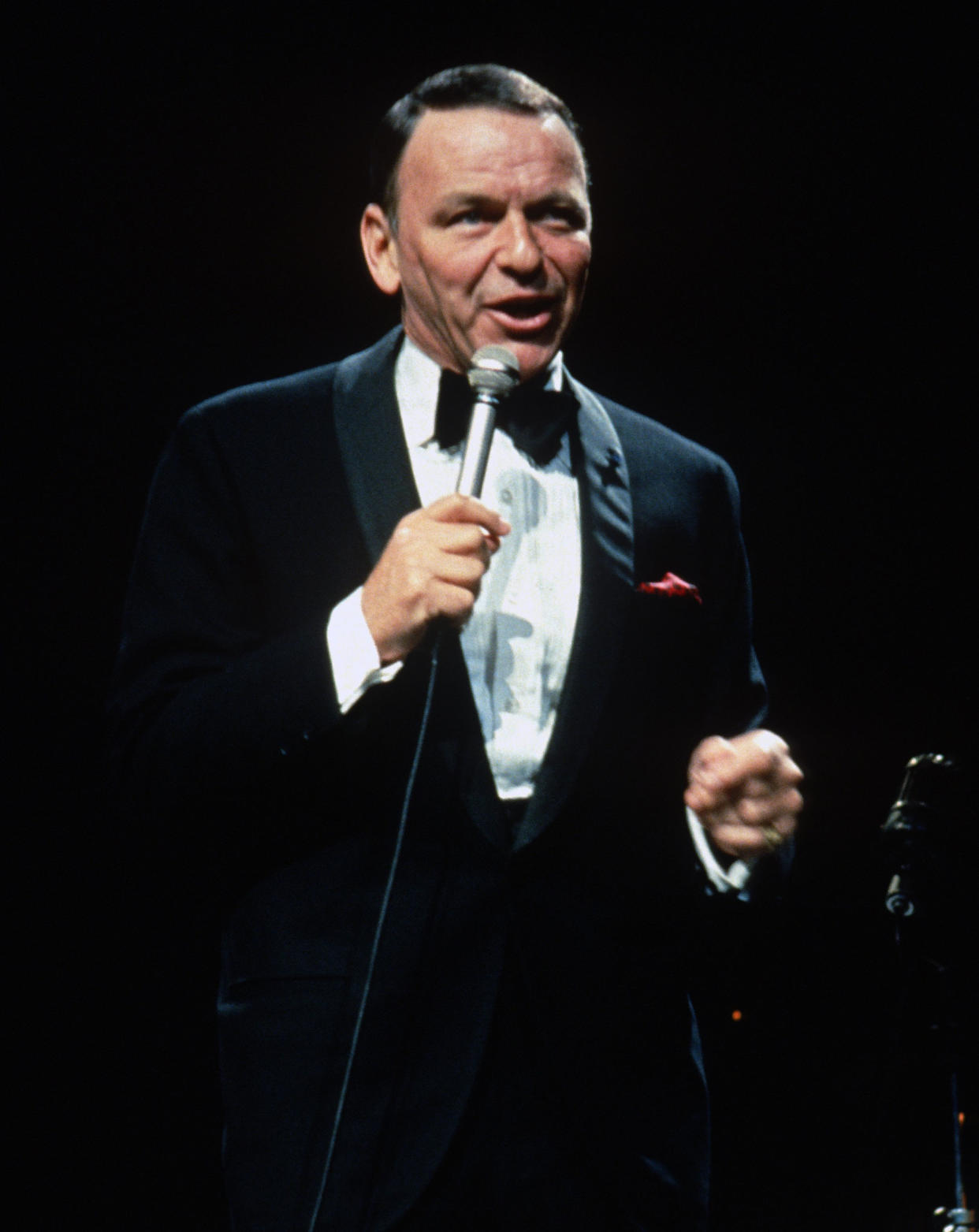 Frank Sinatra (Santi Visalli / Getty Images)