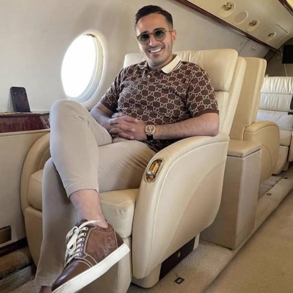 The so-called Tinder swindler, Simon Leviev, became notorious for his elaborate deceptions of woman he met on the app. “Rob did the exact same thing to me,” said LaBarbiera. simon__leviev__official_____/Ins