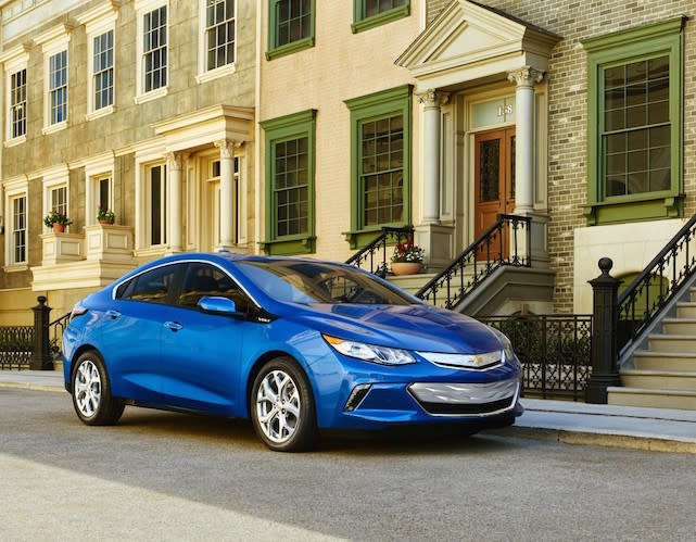 2016 Chevrolet Volt, Photo © General Motors