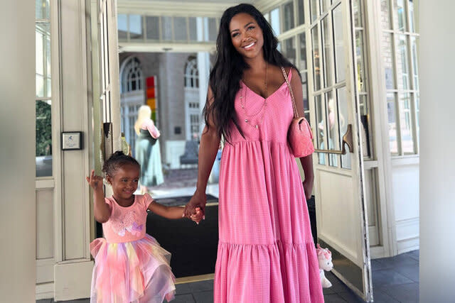 Daily Dish Rhoa Ig Kenya Moore Brooklyn Daly Update