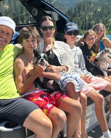 <p>Mark Wahlberg Instagram</p> Mark Wahlberg and his family