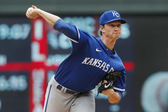 Sonny Gray and Zack Greinke hurt as Twins beat Royals 7-3 - The