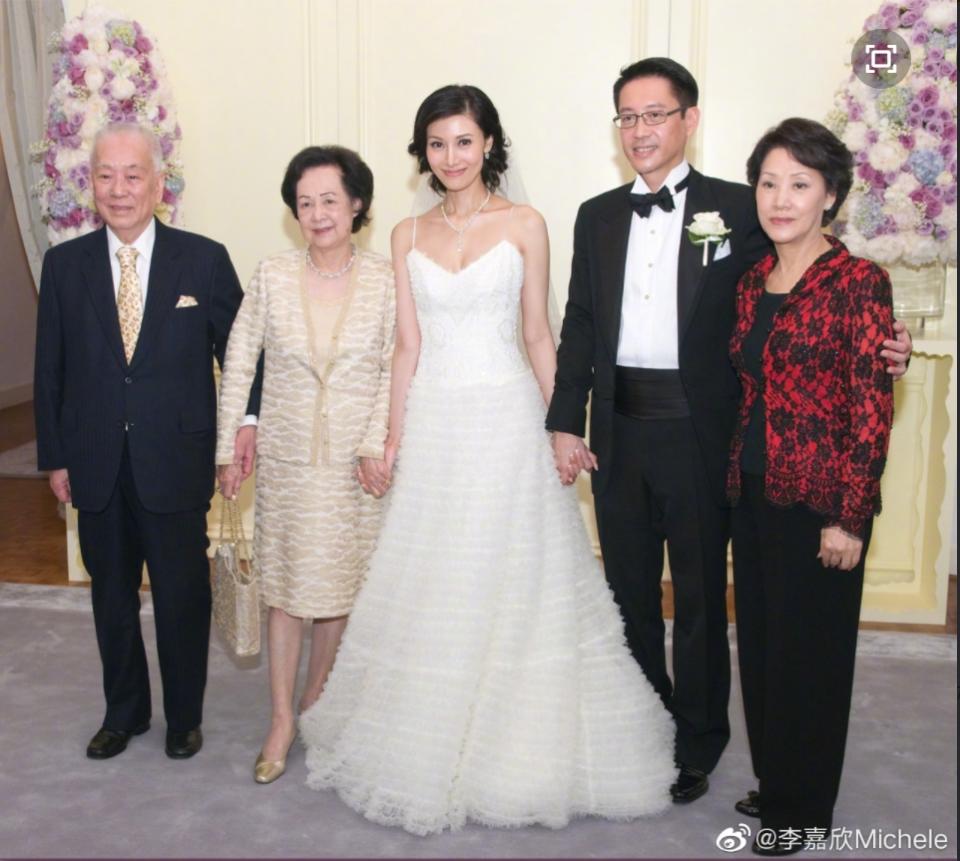 李嘉欣嫁給香港船王之孫許晉亨，婚姻幸福。（圖／翻攝自李嘉欣微博）