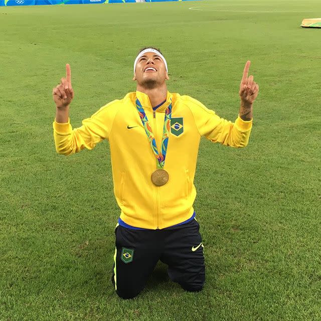 2) Neymar, after winning gold for Team Brazil in a penalty kick shootout.