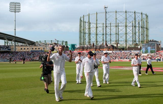 Cricket – The Ashes 2009 – npower Fifth Test – England v Australia – Day Two – The Brit Oval