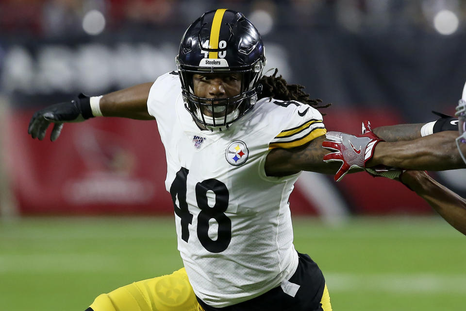 Pittsburgh Steelers outside linebacker Bud Dupree (48) runs a play against the Arizona Cardinals prior to an NFL football game, Sunday, Dec. 8, 2019, in Glendale, Ariz. (AP Photo/Ross D. Franklin)