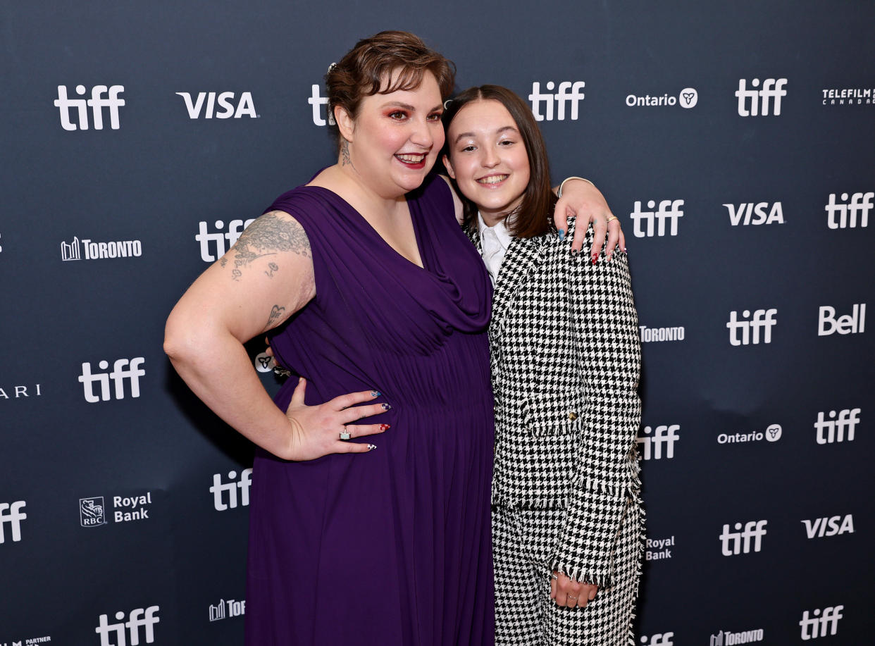 TORONTO, ONTARIO - SEPTEMBER 11: (L-R) Lena Dunham and 
Bella Ramsey attend the 