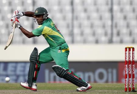 Bangladesh's Imrul Kayes plays a ball against Pakistan during their Asia Cup 2014 one-day international (ODI) cricket match in Dhaka March 4, 2014. REUTERS/Andrew Biraj