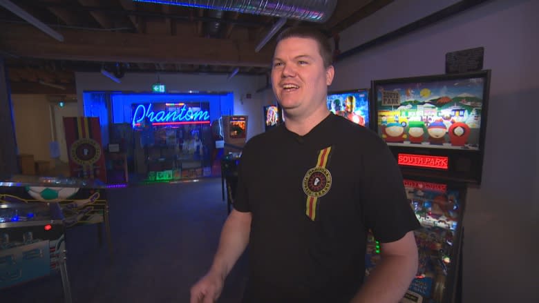 'One with the machine': Pop-up pinball expo brings excitement of arcades back to Winnipeg