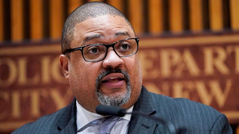 PHOTO: Manhattan District Attorney Alvin Bragg speaks to reporters during a news conference at police headquarters, April 18, 2023, in New York. (Mary Altaffer/AP, FILE)