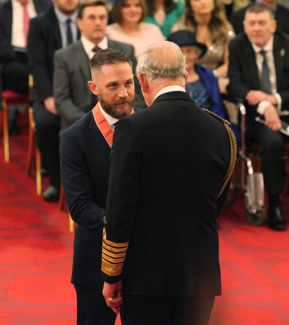 <p>The actor, who declined to talk to the waiting press, was presented with his CBE insignia by the Prince of Wales.</p>