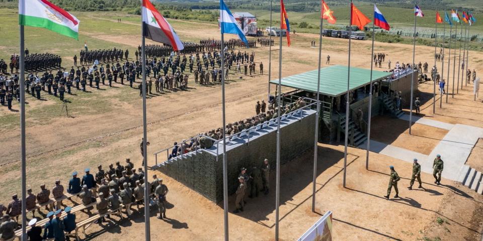 Participants attend a ceremony opening Vostok 2022 military exercises at a firing ground in the far eastern Primorsky region, Russia, August 31, 2022Participants attend a ceremony opening Vostok 2022 military exercises at a firing ground in the far eastern Primorsky region, Russia, August 31, 2022