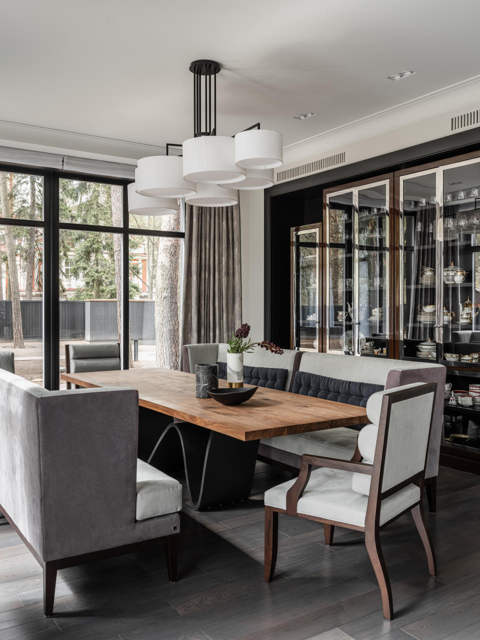 grey dining room with dining sofas  by O&A Design