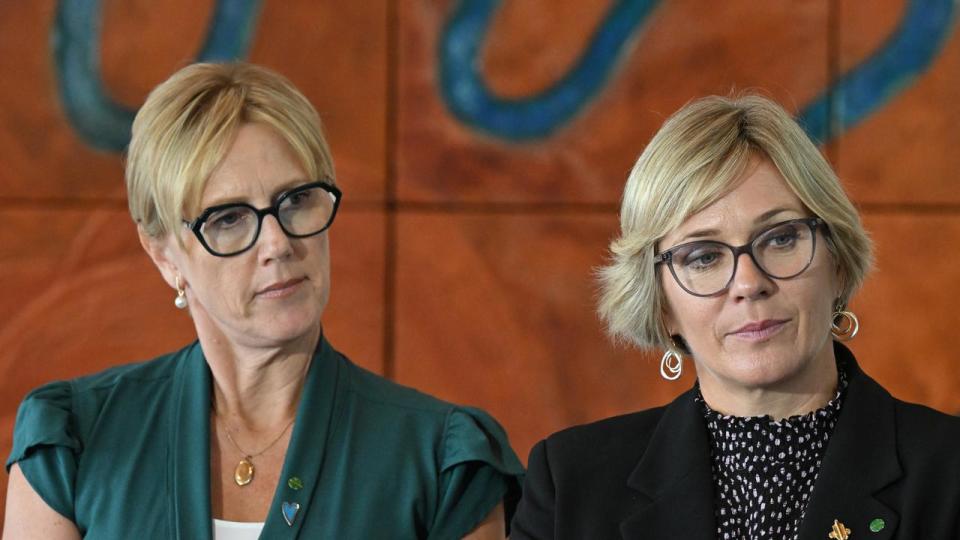 Indepedent MPs Zoe Daniel and Zali Steggall