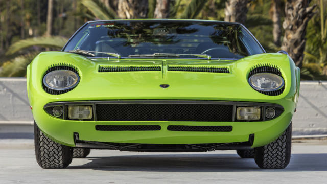 A Lime Green 1968 Lamborghini Miura P400 Is Headed to Auction