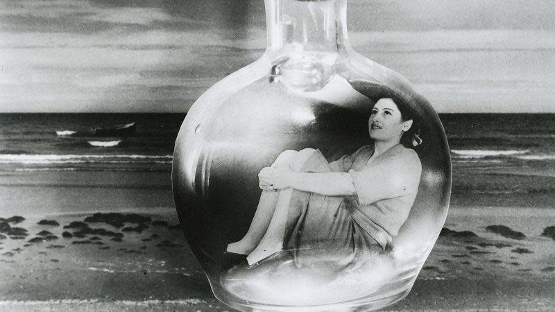"Botella del Mar" creada en 1950 por Grete Stern (Argentina). 